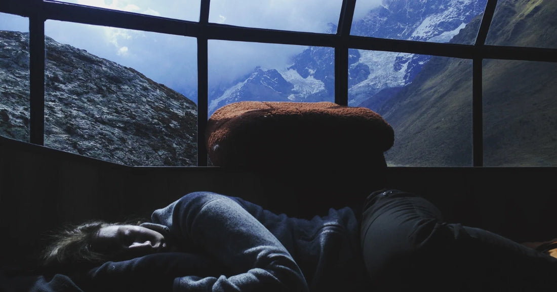 A Side-Sleeper's Guide to Reducing Hip Pain at Night