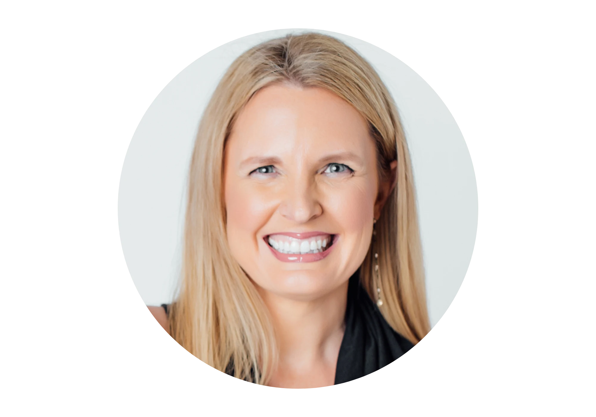 Headshot of Christine Annie, MPT