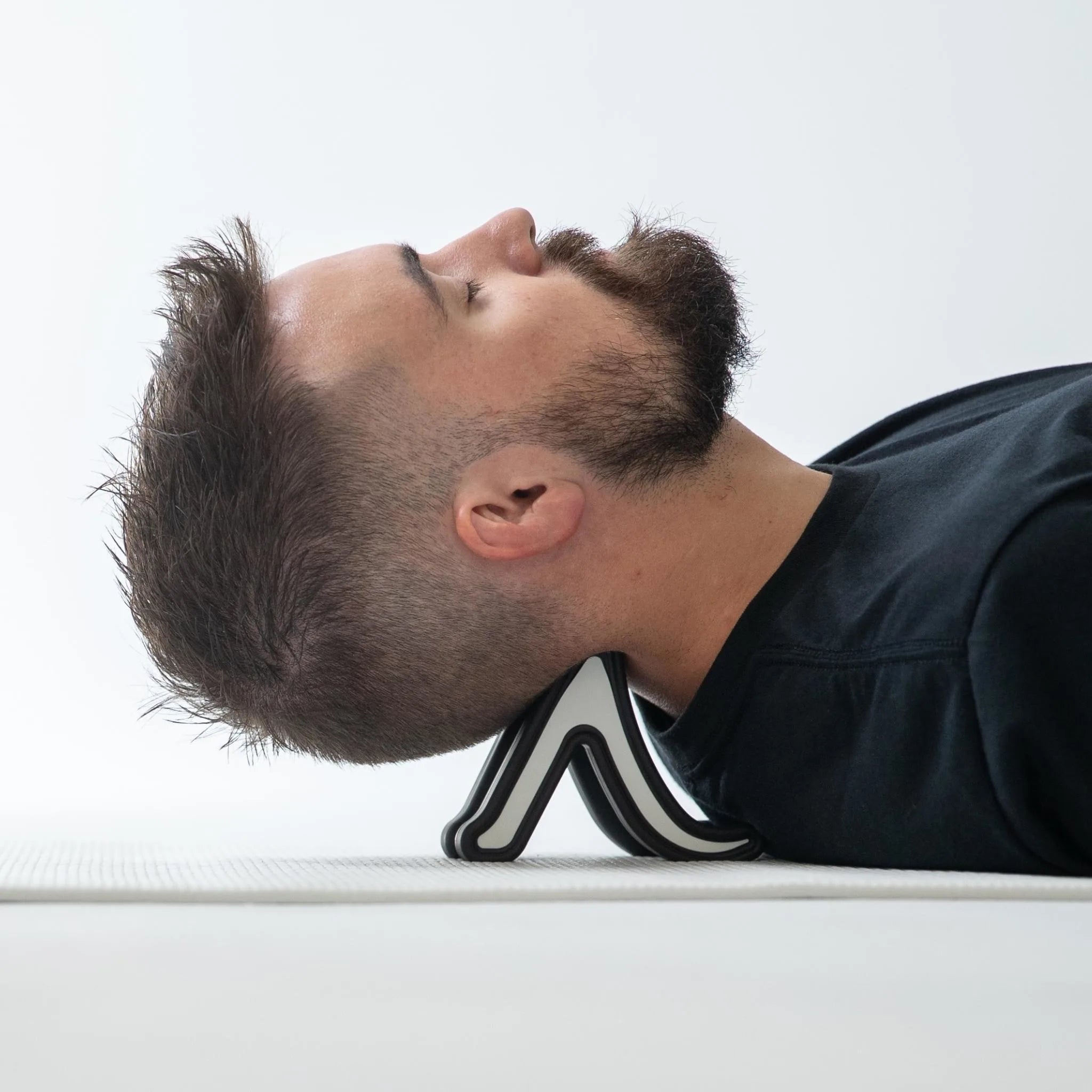Releasing suboccipital muscles with the Range muscle device